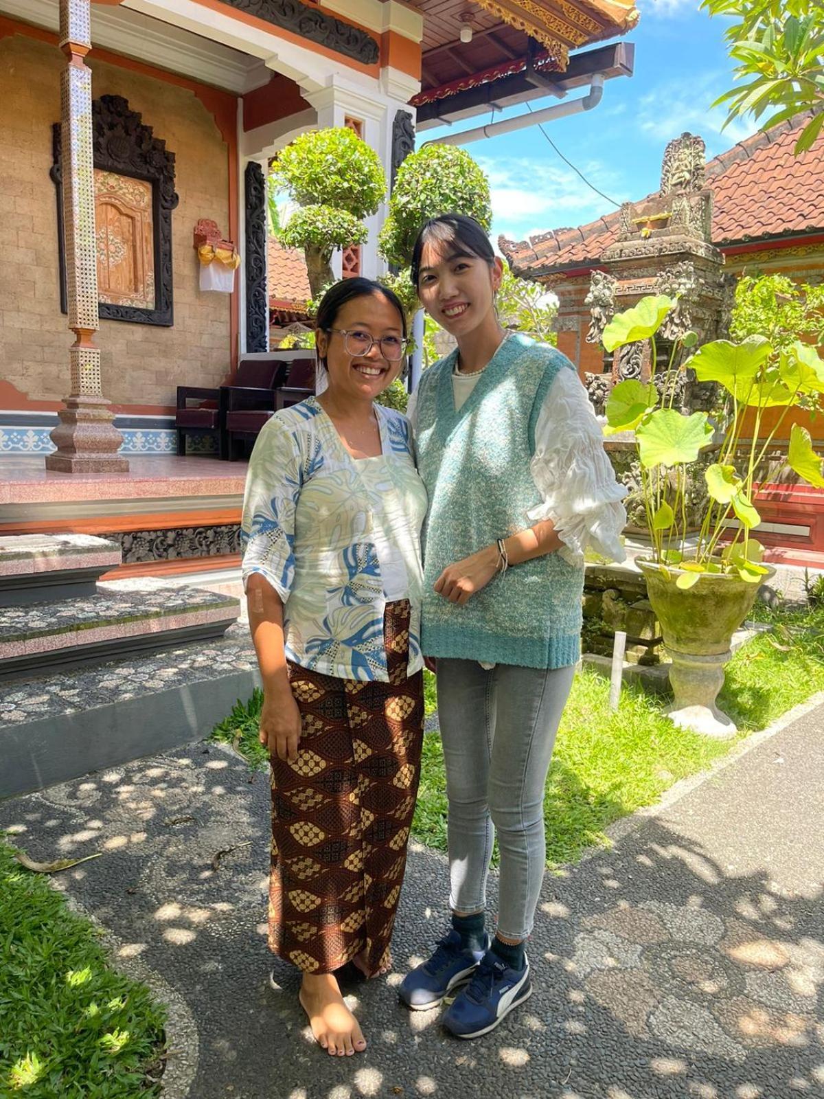 Raditya Homestay Mambal Exterior photo